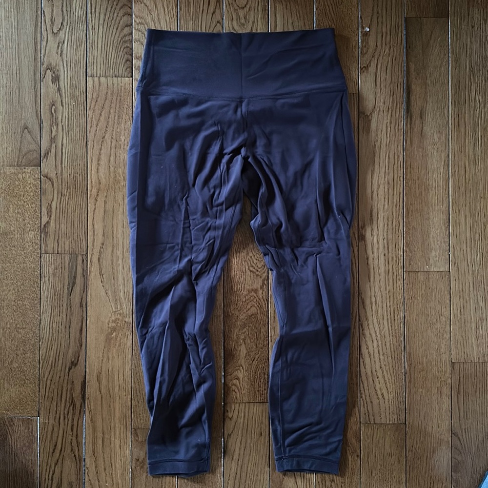 Lululemon align 25” dark maroon